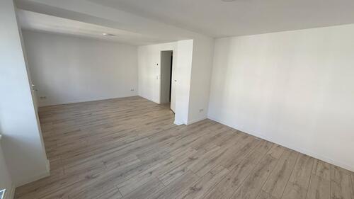 Foto - Wohnung in Remscheid-Lennep - 1.097,00&nbsp;EUR Kaltmiete, ca.&nbsp; 130,00&nbsp;m&sup2;