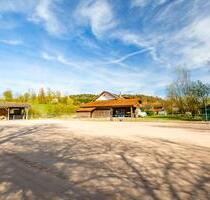 Traumhaftes Haus mit Stall, Reitplatz & Koppeln - provisionsfrei - Tann