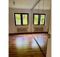 Wohnen im Grünen und schnell in Trier, 2-Zi-Wohnung mit Loggia - Kordel