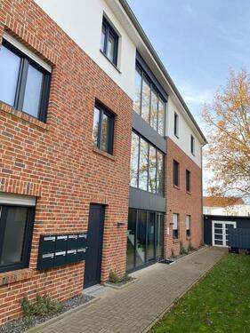 Foto - 78qm 2 Zimmer Wohnung mit Fahrstuhl gegenüber Krankenhaus