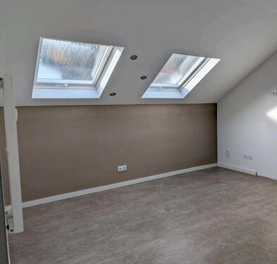 Foto - 4 Zimmer Dachgeschosswohnung in Bieber zu vermieten