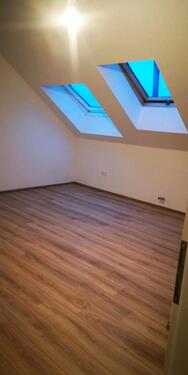 Foto - Dachgeschoßwohnung in Sandhausen zur Miete