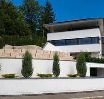 Traum Villa mit Weitblick, A++ Effizienz, 7 Zimmer, 2 Wohnungen - Sindelfingen