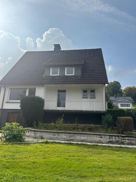 Foto - Großzügiges Zweifamilienhaus mit Garten Sundern Stadtnah