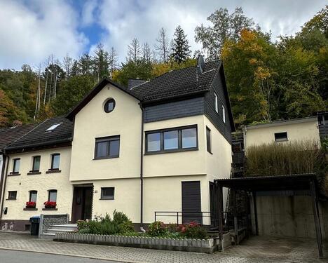 Foto - Von Privat: Doppelhaushälfte mit viel Platz für die Familie