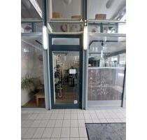 Gepflegtes Ladenlokal mit Gastro-Inventar in zentral Bückeburg