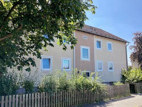 Foto - Modernisierte 3-Zimmer-Wohnung mit Tageslichtbad und Balkon