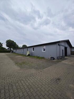 Foto - 418 m² Gewerbe-Hallenfläche in Falkensee als LagerWerkstatt 10 Min. vor Berlin