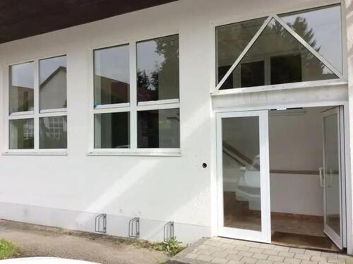Foto - Lager mit Büro - Gewerbefläche ca. 100m²