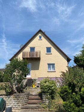Foto - Kernsaniertes Freistehendes Einfamilienhaus