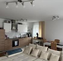 2 ZKB, Einbauküche, Balkon, TG-Stellplatz in attraktiver Lage - Straubing