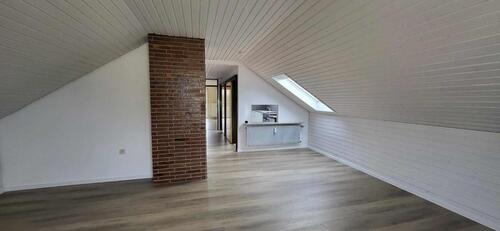 Foto - 2-Zi. Dachgeschoss-Wohnung - 490,00 EUR Kaltmiete,