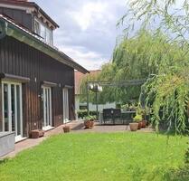 Einfamilienhaus 159 m² mit Garten, Terrasse & Pool – ruhig wohnen - Aham