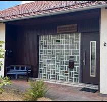 Großzügiges Wohnhaus mit 170 m² Wohnfläche und gepflegtem Garten - Schönbrunn