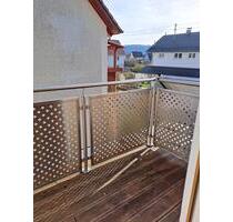 Attraktive u. gepflegte 5,5 Wohnung mit Balkon und Einbauküche - Königsbronn