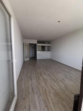 Foto - Zur Zwischenmiete, für 6 Monate,2-Zimmer-Wohnung 64qm mit Balkon