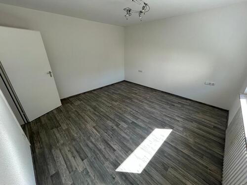 Foto - Erdgeschoßwohnung in Weinstadt zur Miete