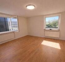 Renovierte 2,5 Zimmer-Wohnung zu vermieten - Velbert