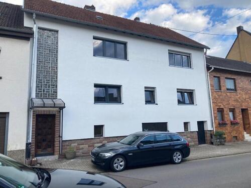Foto - Frisch renovierte 3-Zimmer-Wohnung, großer Balkon, ruhige Lage