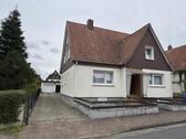 Foto - Einfamilienhaus, Doppelgarage, großer Garten