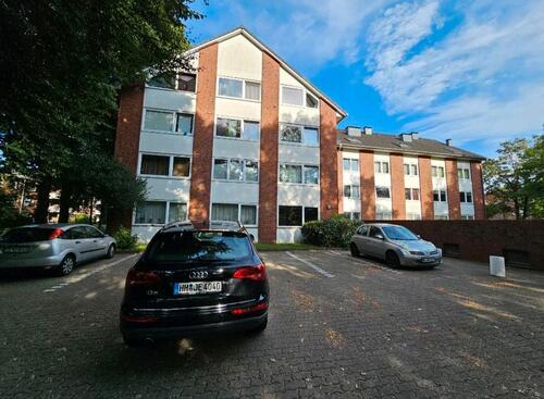 Foto - Abgeschlossener Stellplatz in Neugraben-Fischbek anzubieten