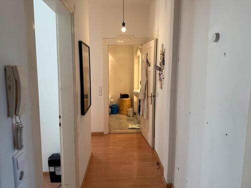 Foto - Helle 3 Zi. Wohn. in schönen Altbau