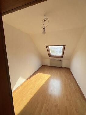 Foto - 3 Zimmer Dachgeschoßwohnung zur Miete in Solingen