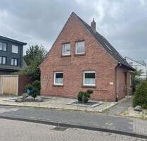 Renovierungsbedürftiges, freistehend Haus in guter, ruhiger Lage. - Emsdetten