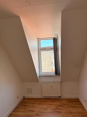Foto - Dachgeschoßwohnung in Frankfurt am Main zur Miete