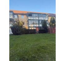 ANFRAGESTOPP! Gemütliche 2 Zimmer Wohnung mit Loggia zum 01.10. - Oldenburg in Holstein