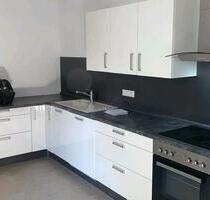 Top-sanierte helle Dreiraumwohnung im Zentrum - Halle (Saale) Büschdorf