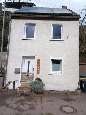 Foto - Einfamilienhaus mit PV Anlage - 125.000,00&nbsp;EUR Kaufpreis, ca.&nbsp; 76,00&nbsp;m&sup2;