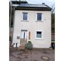 Einfamilienhaus mit PV Anlage - 125.000,00&nbsp;EUR Kaufpreis, ca.&nbsp; 76,00&nbsp;m&sup2; in Nalbach (PLZ: 66809)
