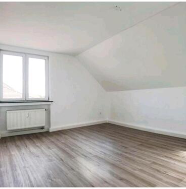 Foto - Dachgeschoßwohnung in Garbsen zur Miete