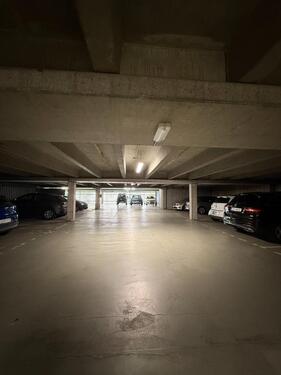 Foto - Stellplatz in Garage in Karlsruhe (Kriegstr.) zu vergeben