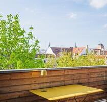 Lichtdurchflutete DG-Wohnung in Toplage, bezugsfrei, von privat - Leipzig Altwest