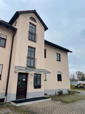 Foto - Sonnige, großzügig geschnittene 3 Zimmer Wohnung 79qm, Wertingen