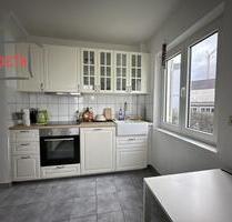 * 3-Zimmer-Wohnung mit EBK, Terrasse und kleinem Garten in zentraler Lage * - Ludwigsburg Pflugfelden