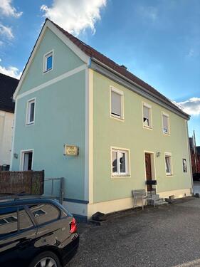 Foto - Freistehendes Einfamilienhaus mit Garten Garage + Stellplätzen