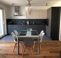 Möblierte Wohnung - 1.350,00&nbsp;EUR Kaltmiete, ca.&nbsp; 96,00&nbsp;m&sup2; in Ramstein-Miesenbach (PLZ: 66877)