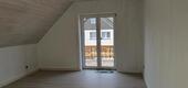 Foto - 2 Zimmer Dachgeschoss ca. 63 qm KM 550 €