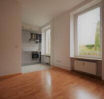 2 Zimmerwohnung im Erdgeschoss, mit Einbauküche - ab sofort verfügbar! - Schwerin