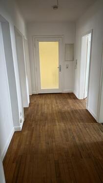 Foto - 4 Zimmer Etagenwohnung zur Miete in Saarbrücken