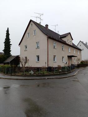 Foto - Renovierungsbedürftige 3 Zimmer Wohnung