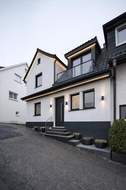 Foto - Sofort bezugsfertige Doppelhaushälfte mit Terasse und Garage