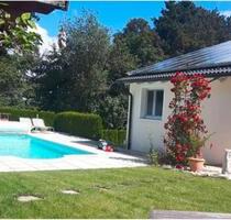 Tolles Einfamilienhaus mit Pool in ruhiger Lage von Gosheim