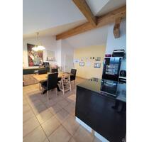 4-Zimmer Dachgeschosswohnung - 1.160,00&nbsp;EUR Kaltmiete, ca.&nbsp; 116,00&nbsp;m&sup2; in Eggstätt (PLZ: 83125)