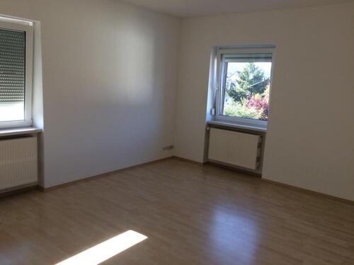 Foto - Mietwohnung St.Ingbert-Hassel - 590,00&nbsp;EUR Kaltmiete, ca.&nbsp; 80,00&nbsp;m&sup2;