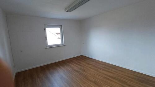 Foto - 4 Zimmer Dachgeschoßwohnung zur Miete in Bruckmühl