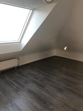 Foto - Sehr schöne helle 4-Zimmer Wohnung zentral in Rheydt